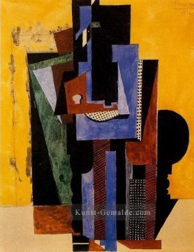  see - Man aux mains croisees accoude a une tisch 1916 kubismus Pablo Picasso